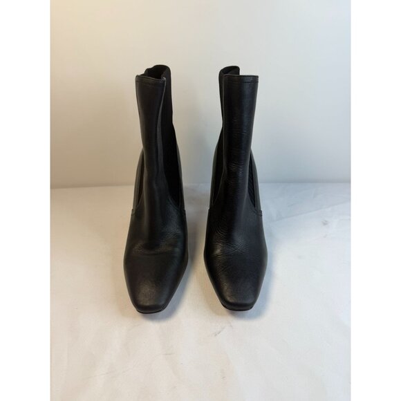 Vince Camuto Sarlaa Ribbed Ankle Booties Women Size 9M Black Block Heel Modern - Picture 2 of 15